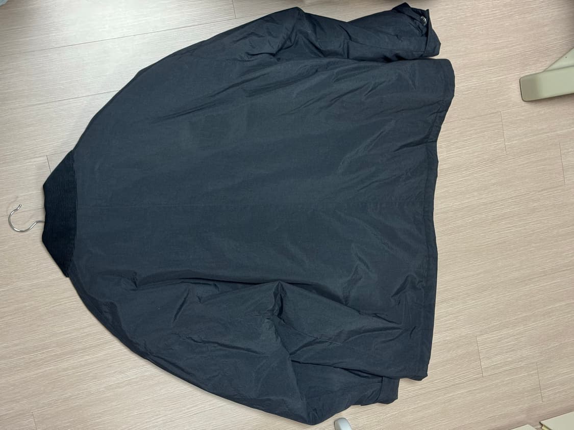 단톤 타프타 인슐레이트 워크자켓 상품이미지2