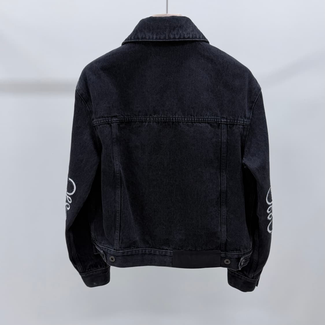 [S급/44] 로에베 아나그램 데님 흑청 자켓 블랙 상품이미지4