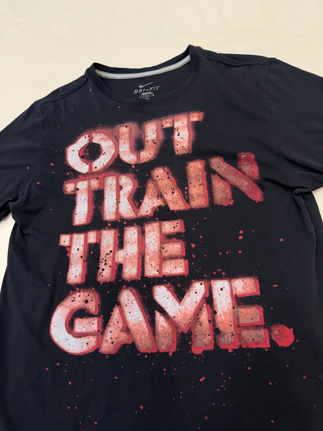 나이키 DRI-FIT "OUT TRAIN THE GAME"  티셔츠 상품이미지2