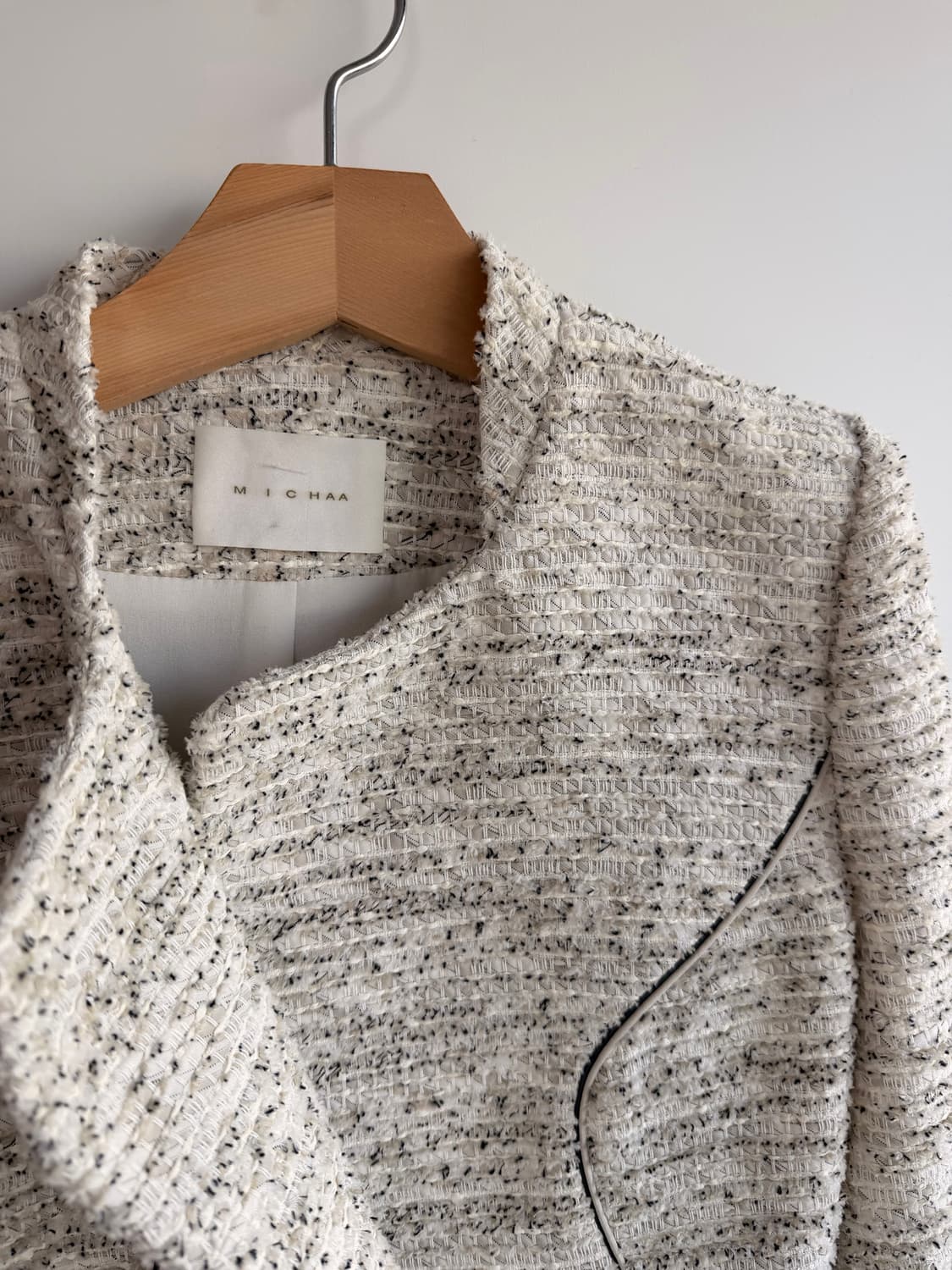 [MICHAA] 미샤 정품 노카라 배색 트위드 재킷 55사이즈 상품이미지2