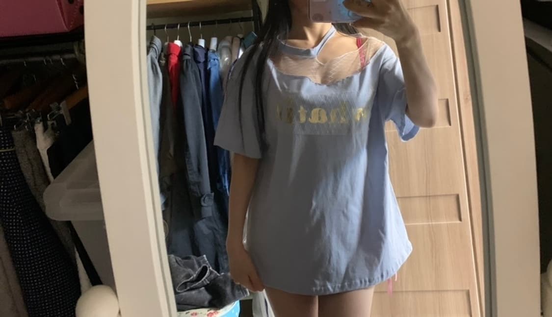 새제품/ 망사장식 언발런스 박스티/프리사이즈 상품이미지1