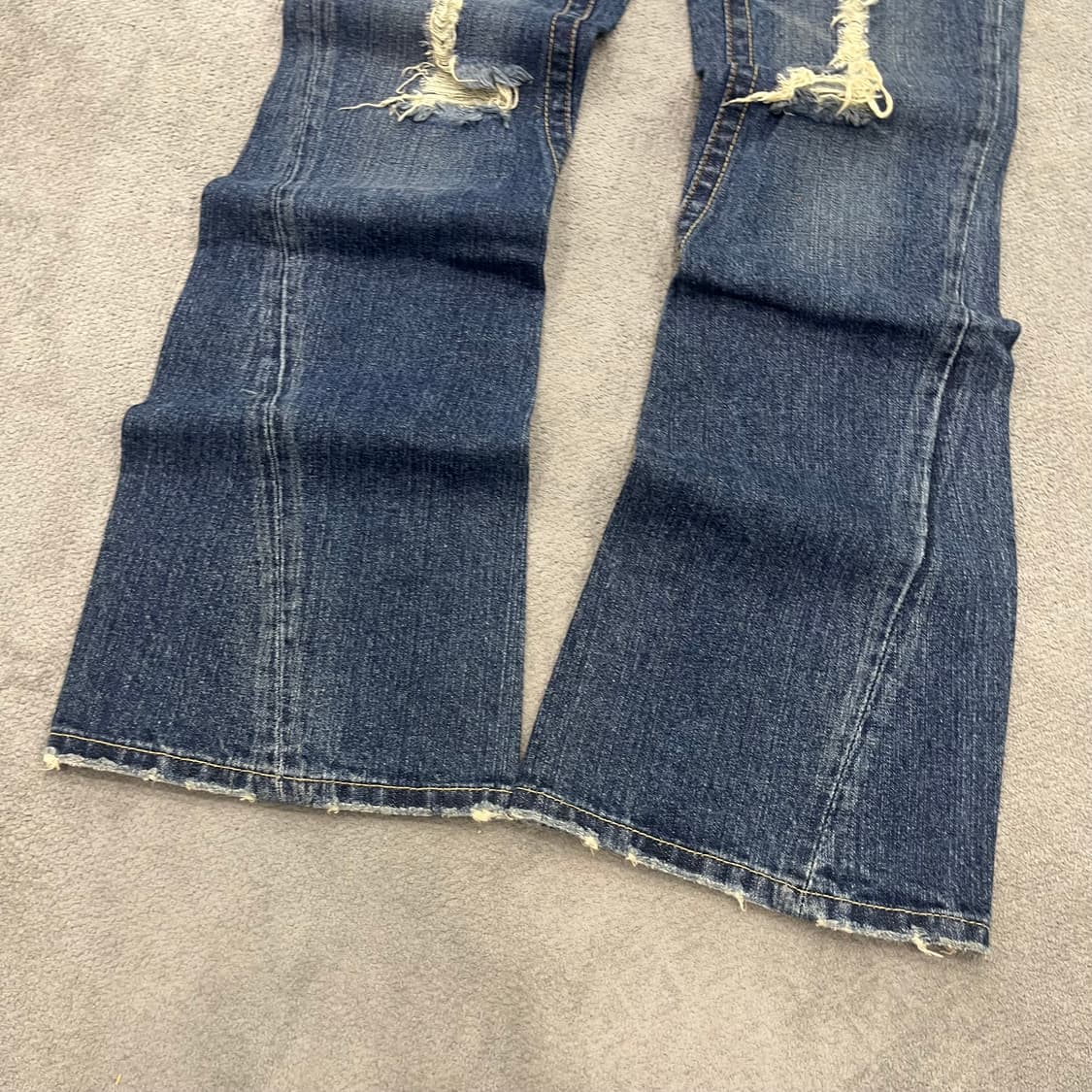 27 트루릴리젼 월드투어 디스 플레어 부츠컷 데님 상품이미지4