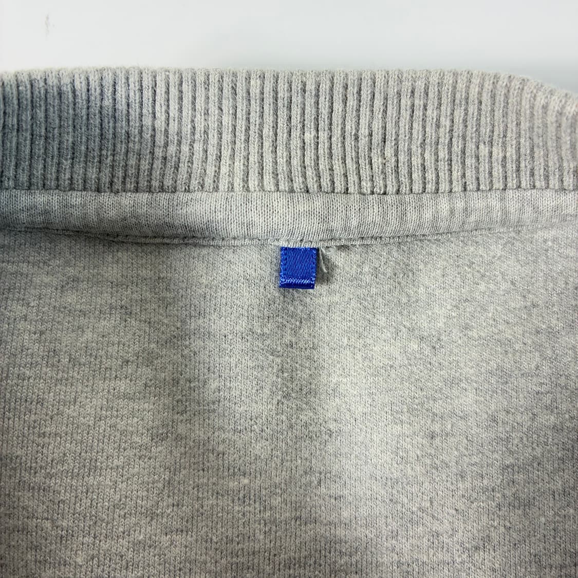 Adeer Error 아더에러 체스트 에드모어 맨투맨 상품이미지6