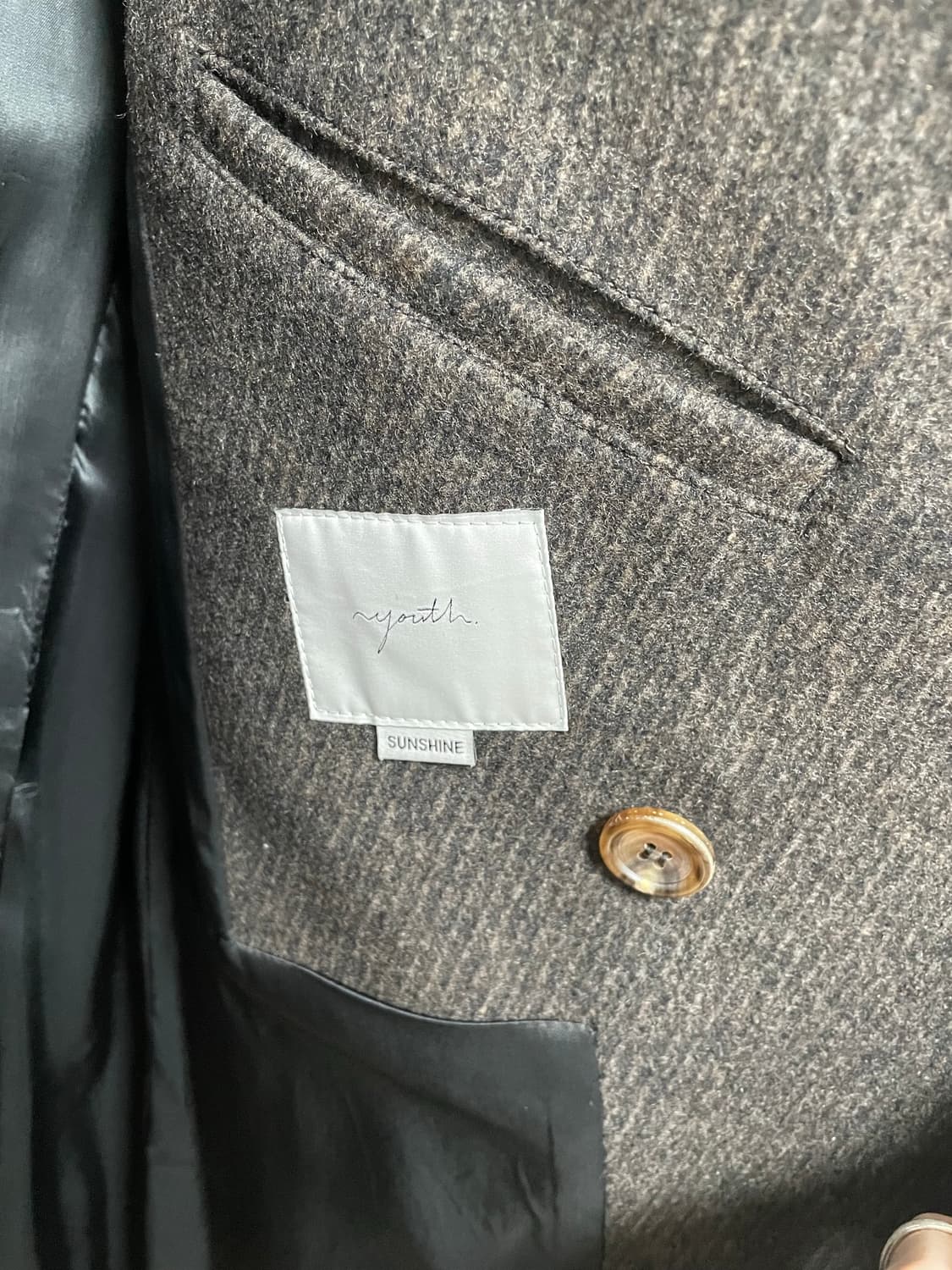 유스 22fw 오버사이즈드 더블브레스티드 코트 브라운 상품이미지3