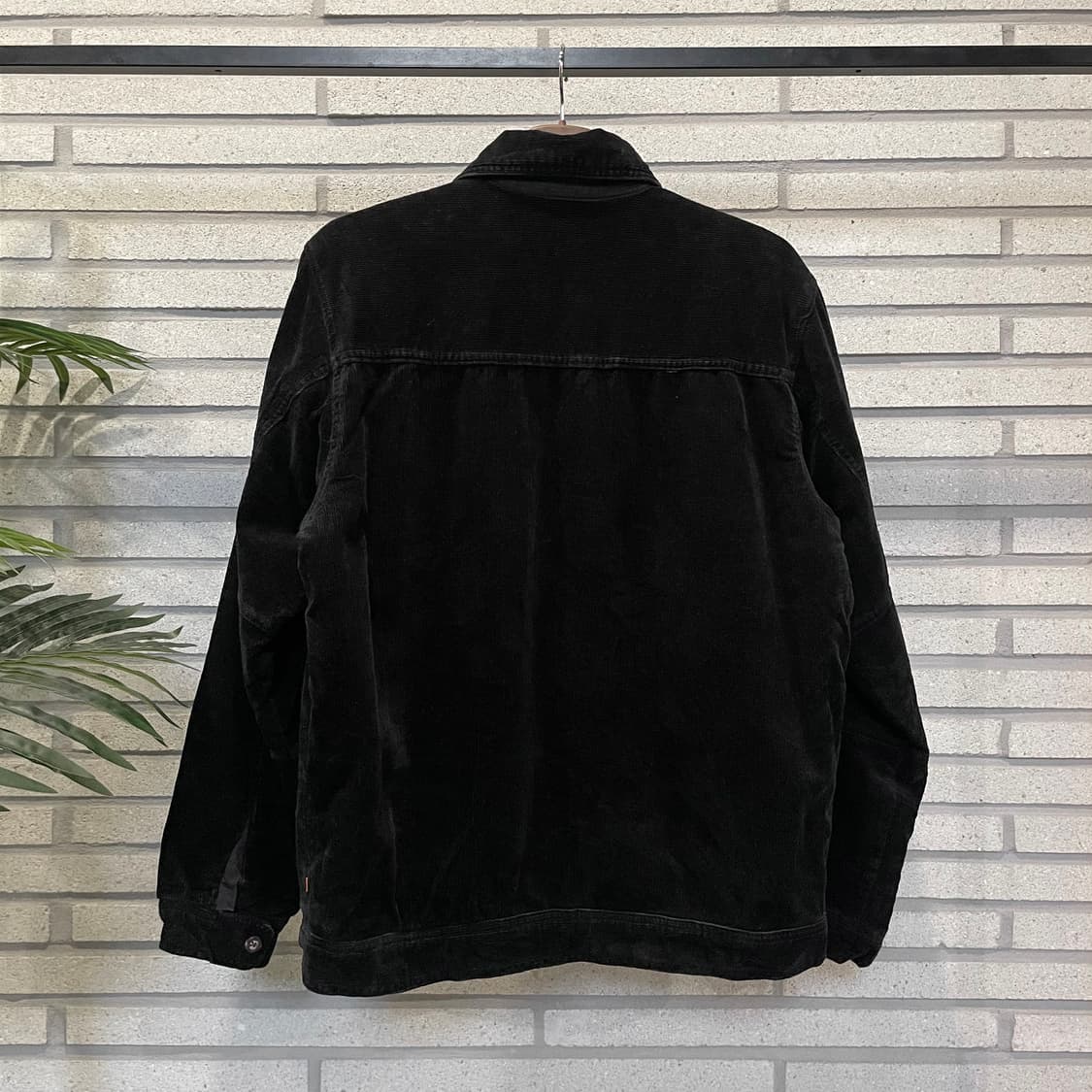 QUIKSILVER 퀵실버 코듀로이 자켓 쉐르파 안감 4포켓 디테일 블랙 상품이미지3