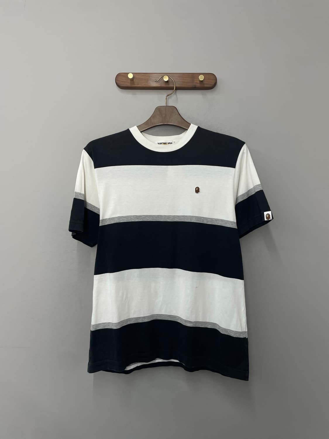 베이프 에이프 헤드 윈 스트라이프 반팔 H2422 상품이미지2