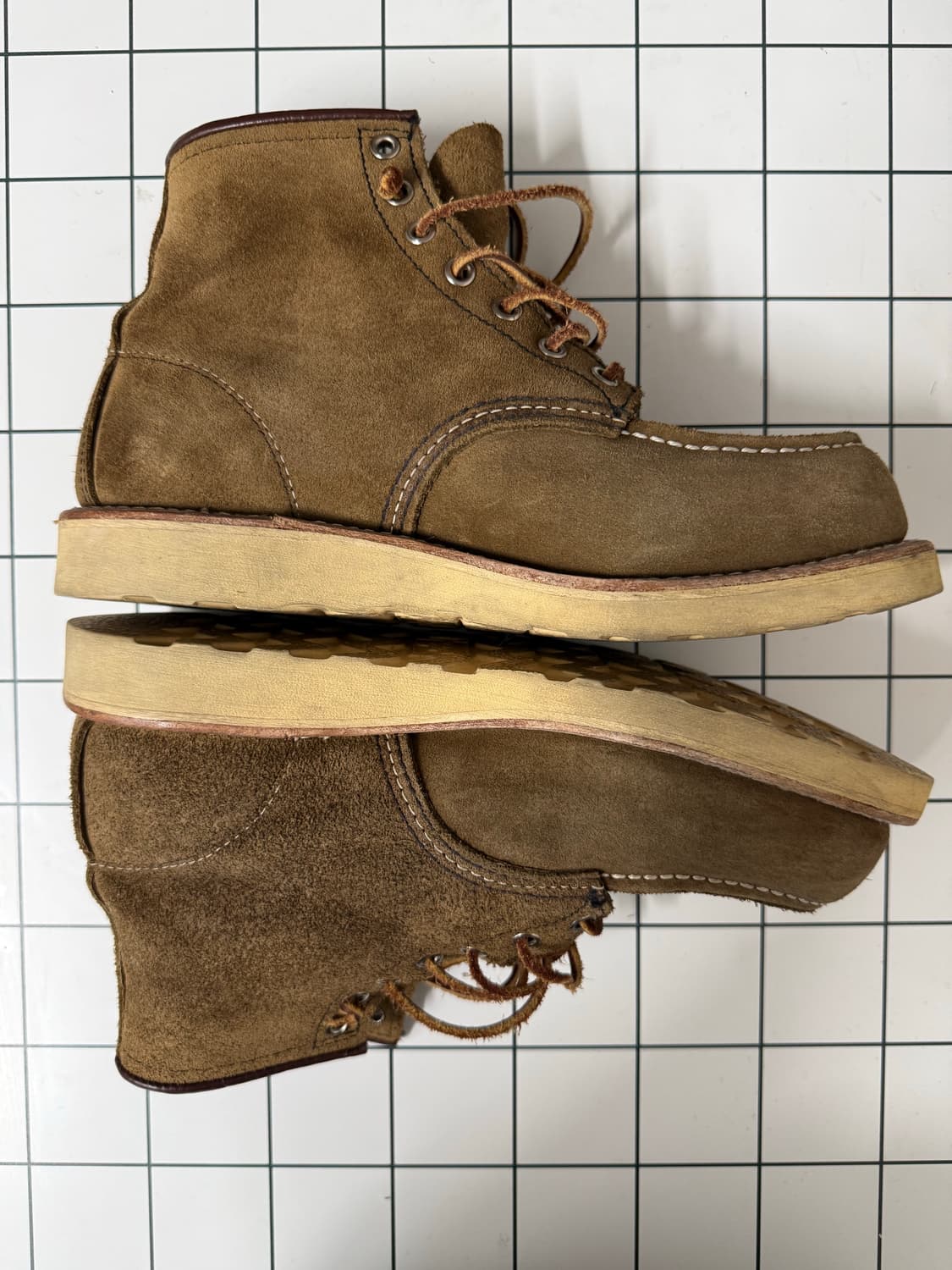 레드윙 8881 Olive Moc Toe 부츠 상품이미지3