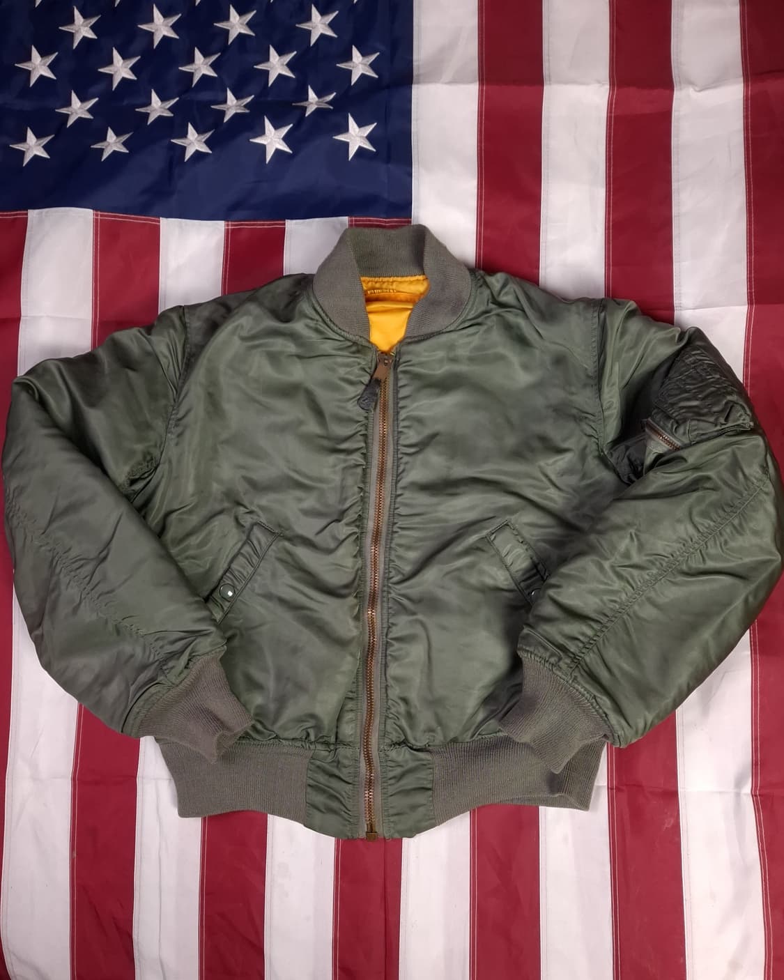 오리지날 미국제조 알파사 65년 미공군 지급용 울파일 MA-1 항공점퍼 상품이미지1