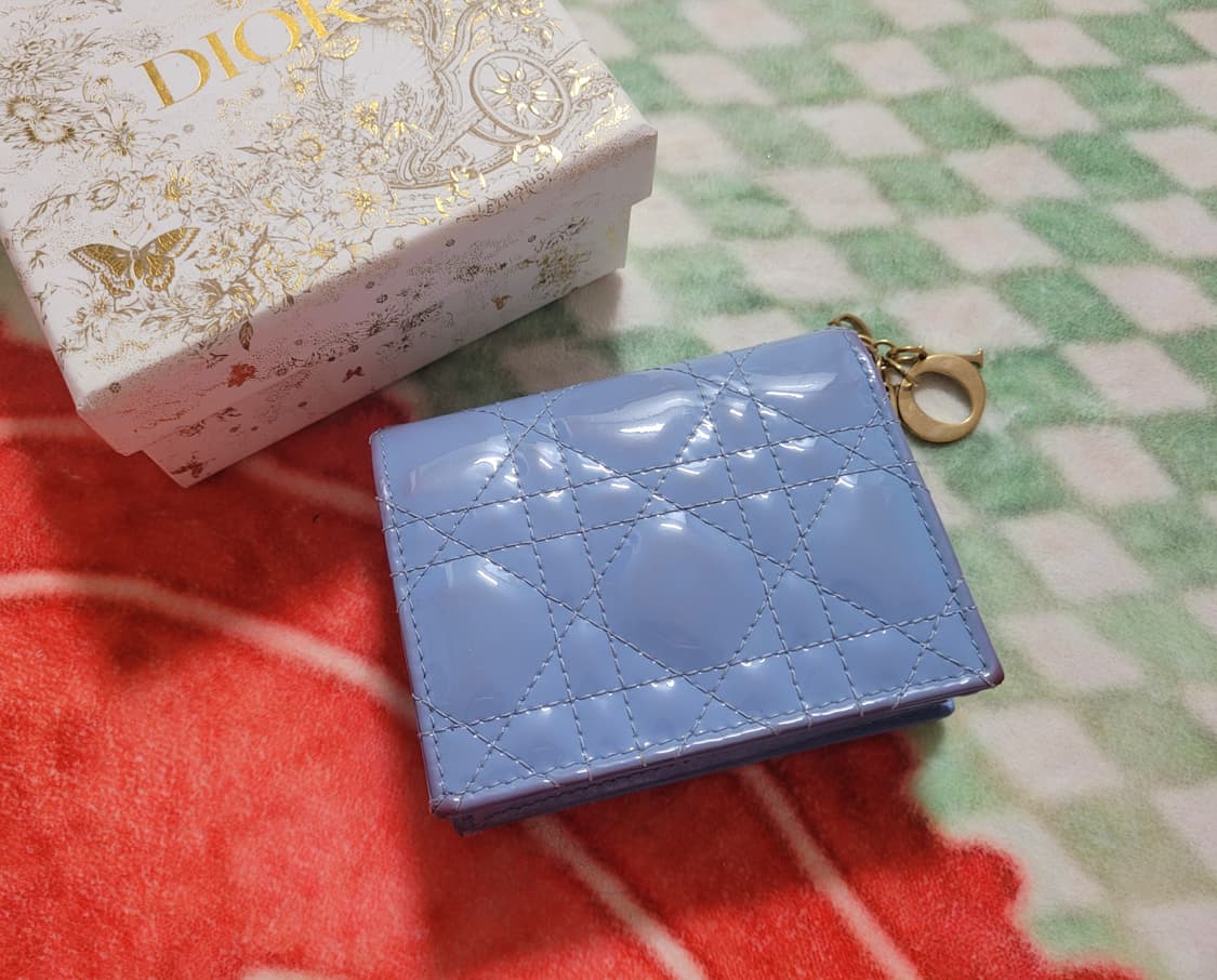 무료배송) 레이디 디올 반지갑 블루 상품이미지2