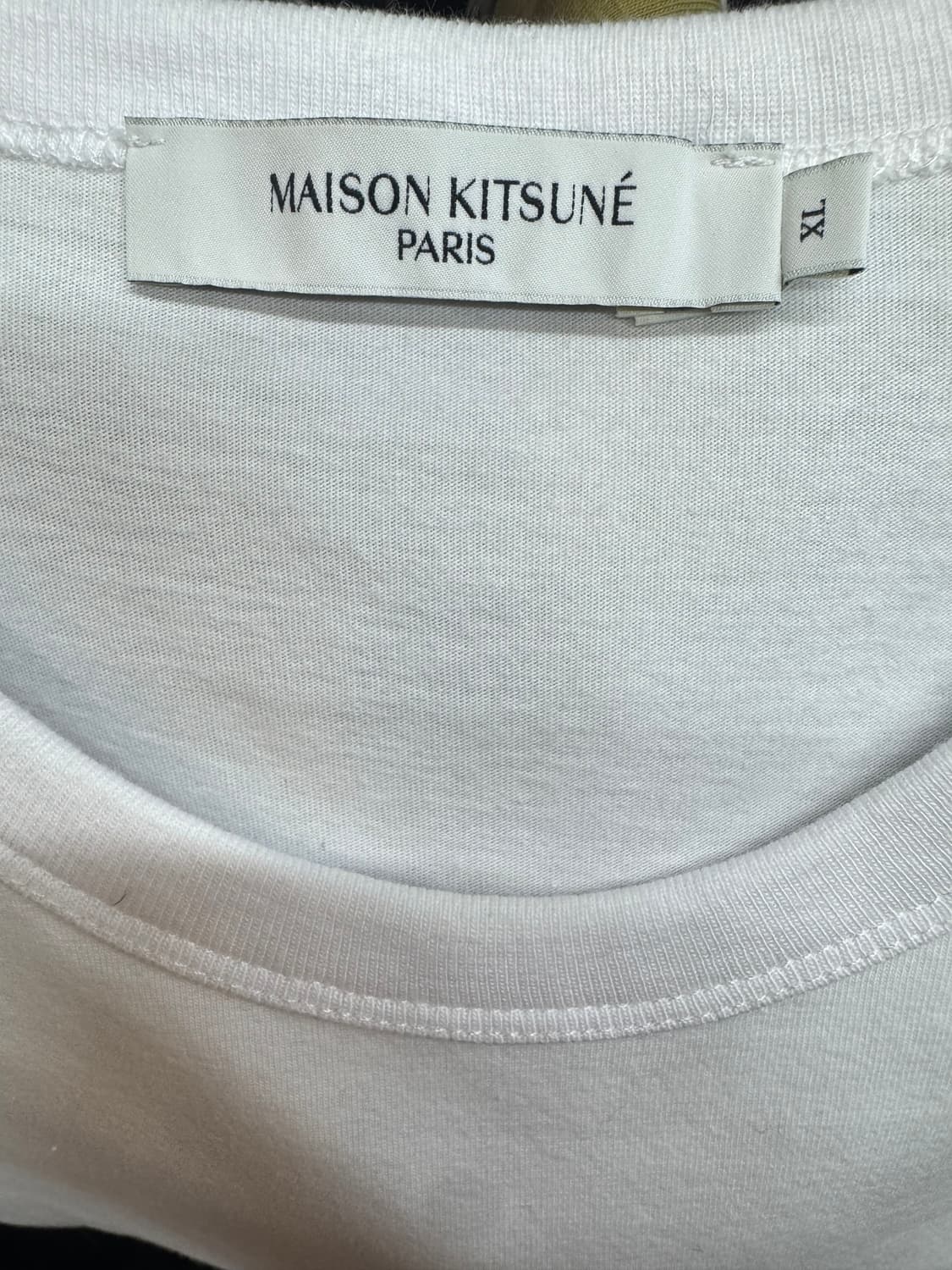 메종키츠네 트리콜로르 폭스 원포켓 반팔티 XL(L) 상품이미지5