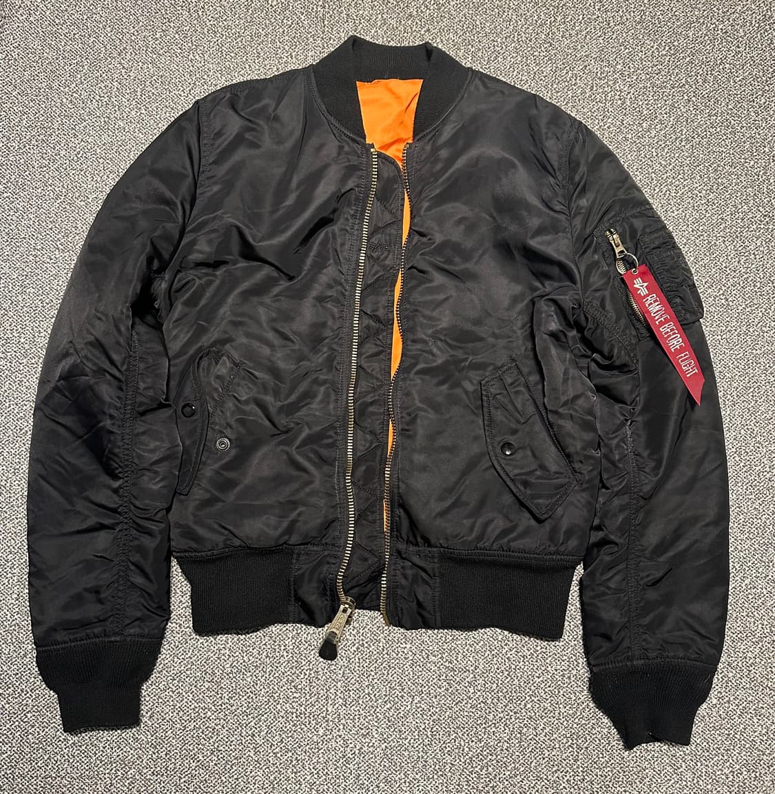 알파인더스트리 ma-1 항공점퍼 s 상품이미지1