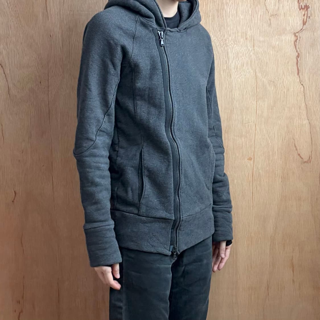 립반윙클 비대칭 후드 집업 상품이미지2