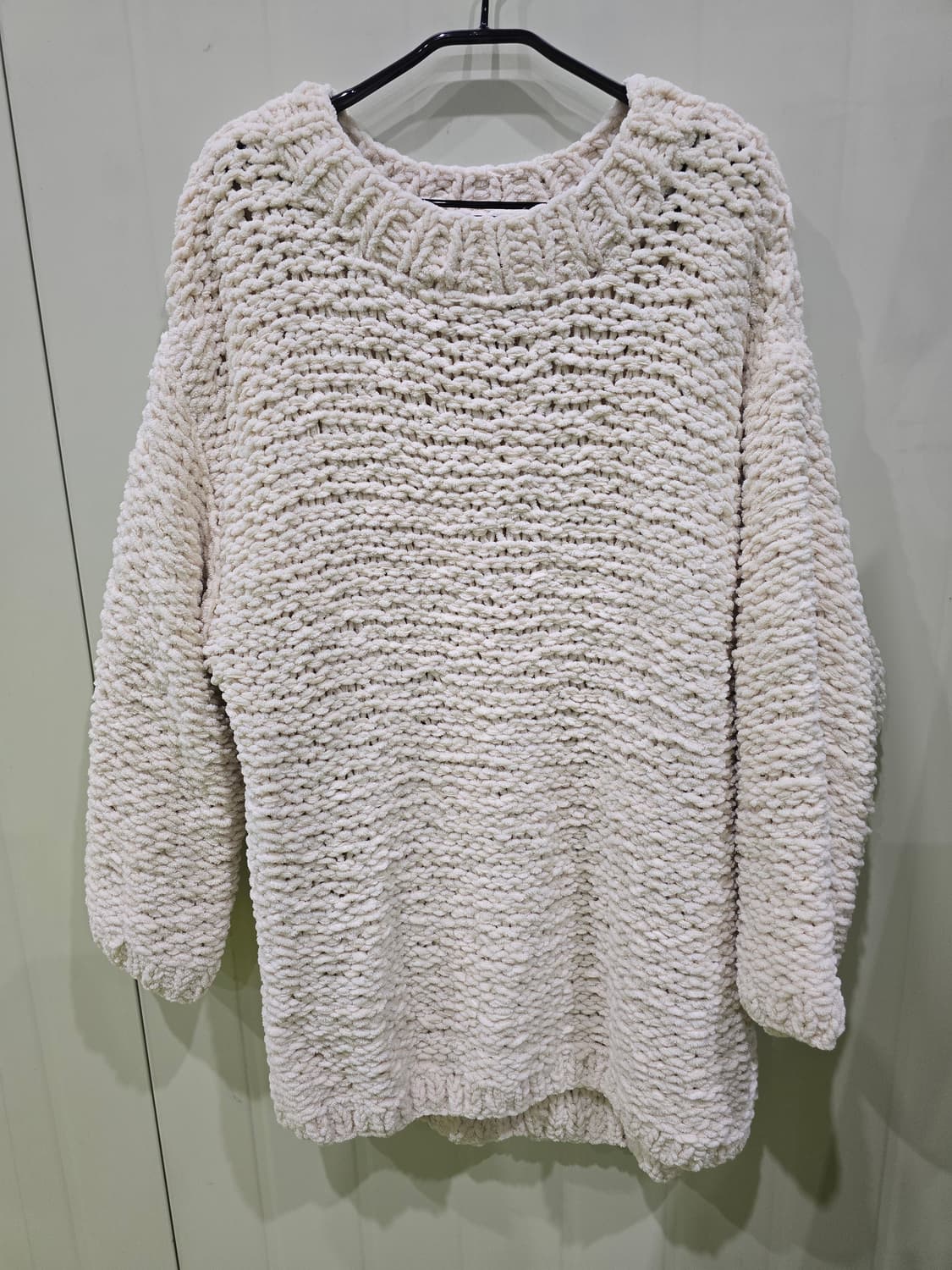 소프트 벨벳 니트 오버핏 상품이미지1