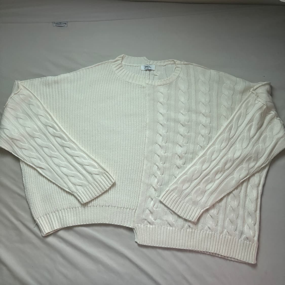 SECL 슈퍼 오버 언발란스 니트 상품이미지1