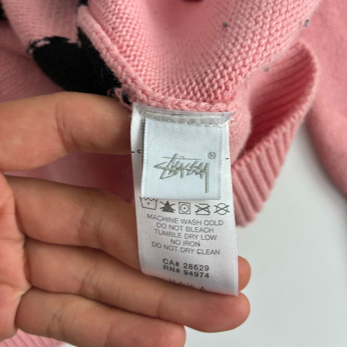 Stussy  스투시 스탁로고 핑크 스웨터 상품이미지4