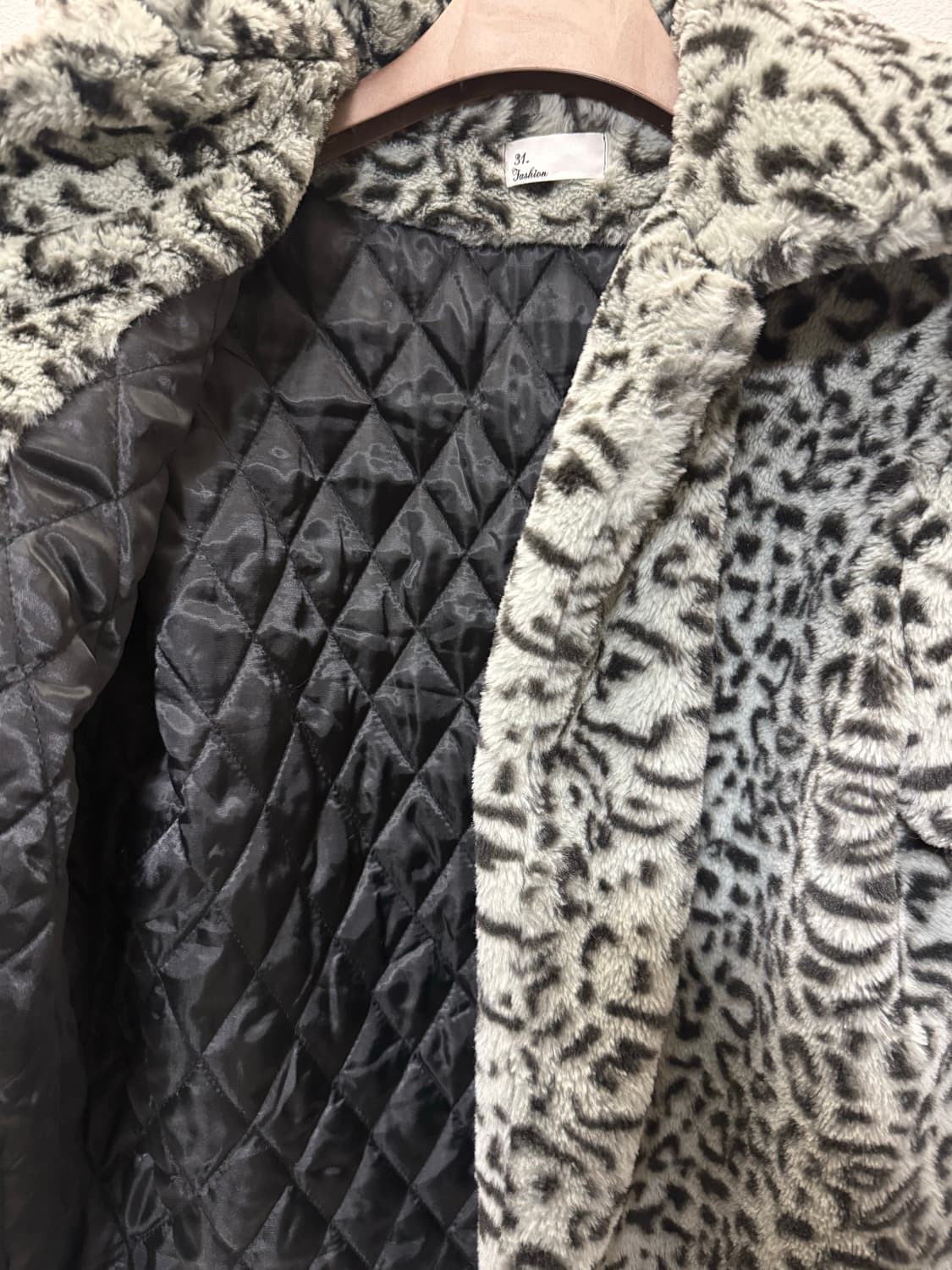 Grey leopard fur jacket 상품이미지4