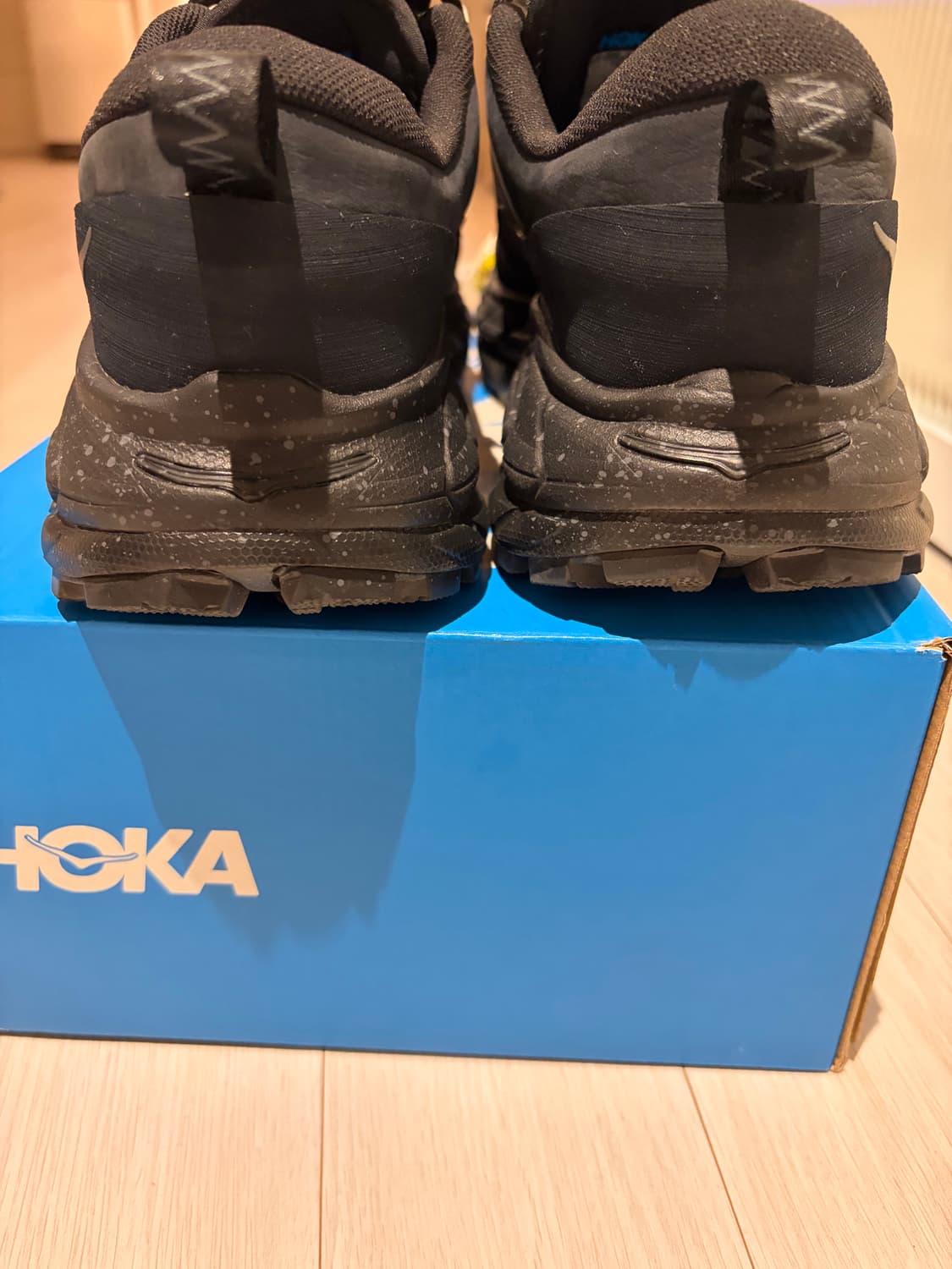 호카 토르 서밋 280사이즈 us10 판매합니다 상품이미지4