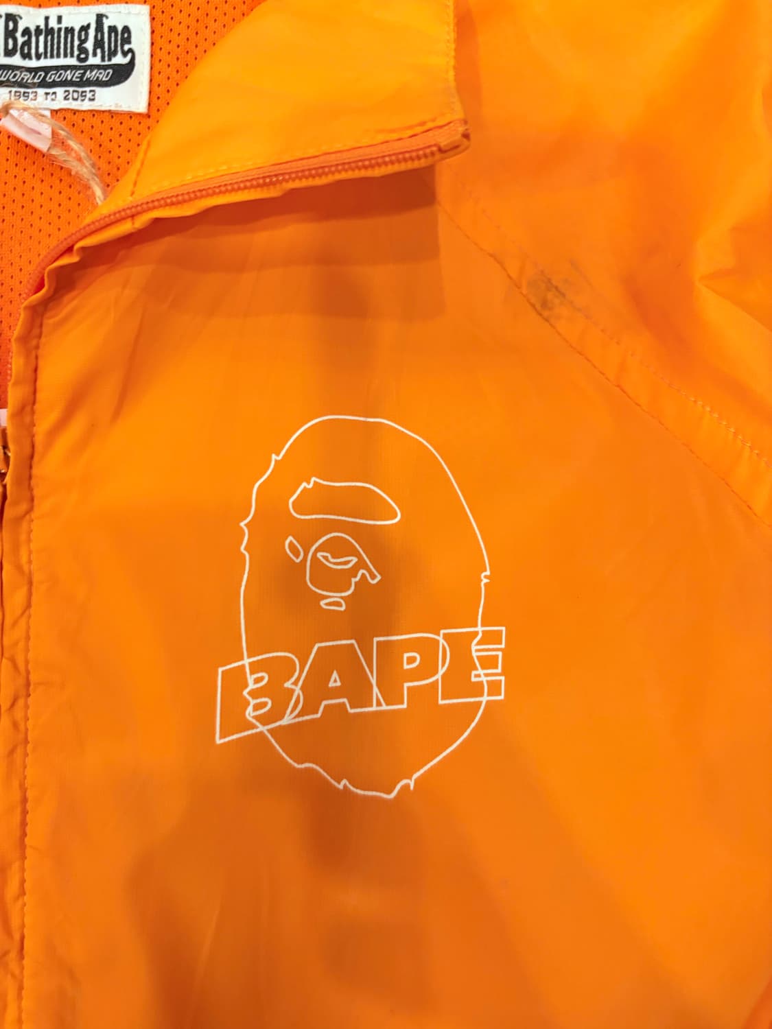 A BATHING APE Orange Windbreaker 상품이미지3