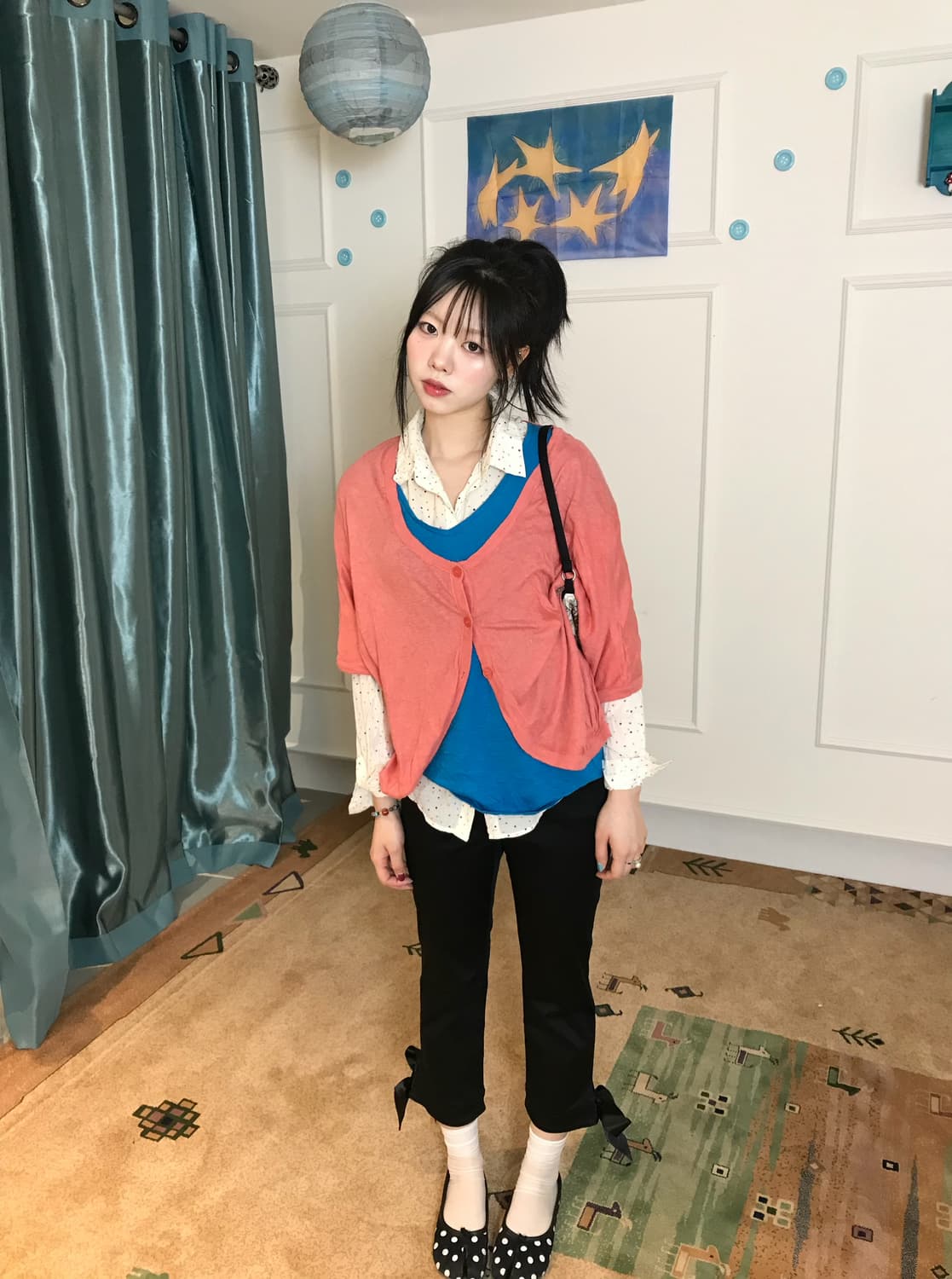쨍한 블루 반팔 레이어드에 코랄 핑크 가디건 포인트 코디🎀 상품이미지1