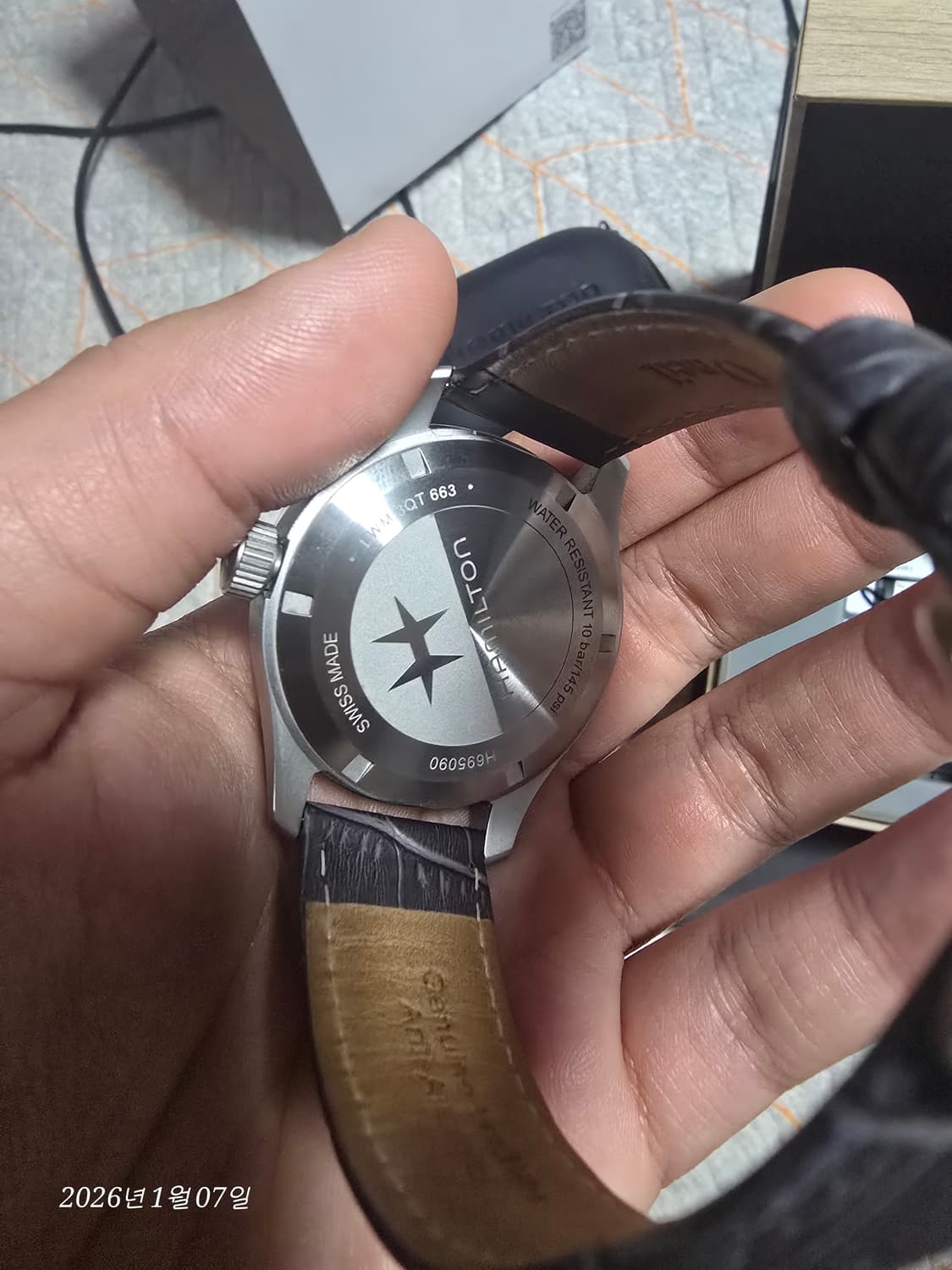 해밀턴 카키필드 메카니컬 파워리저브 40mm 상품이미지6