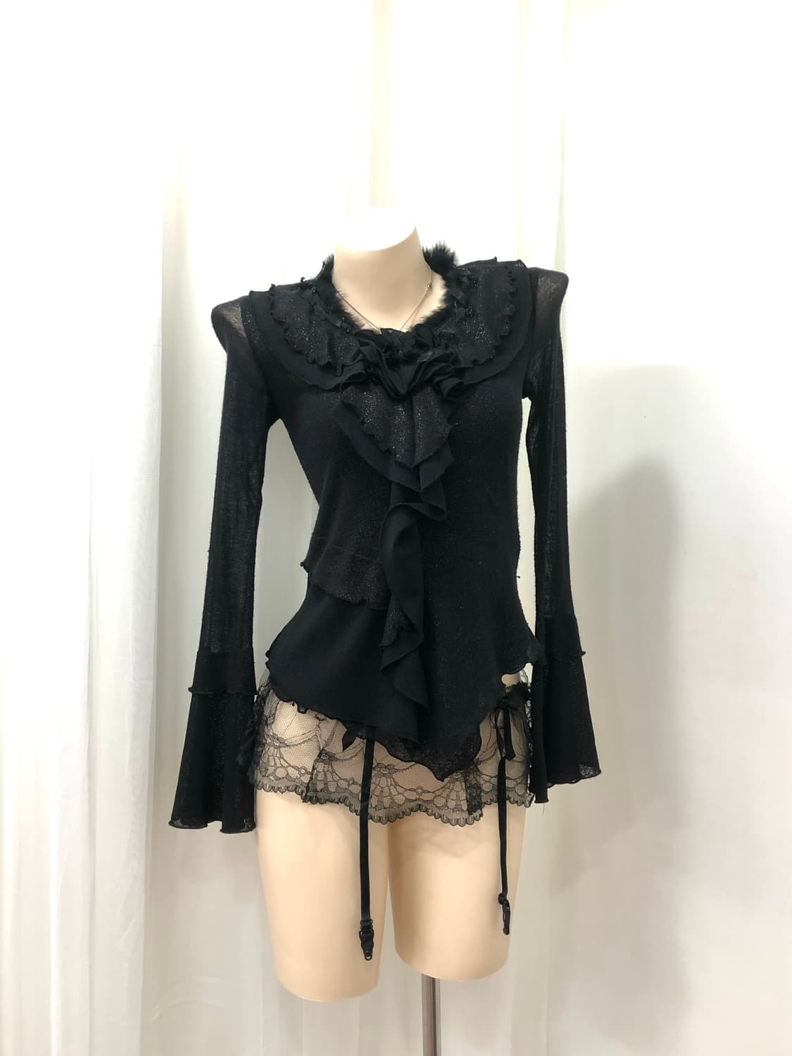 DOHO black fairy fur frill long sleeve 상품이미지2