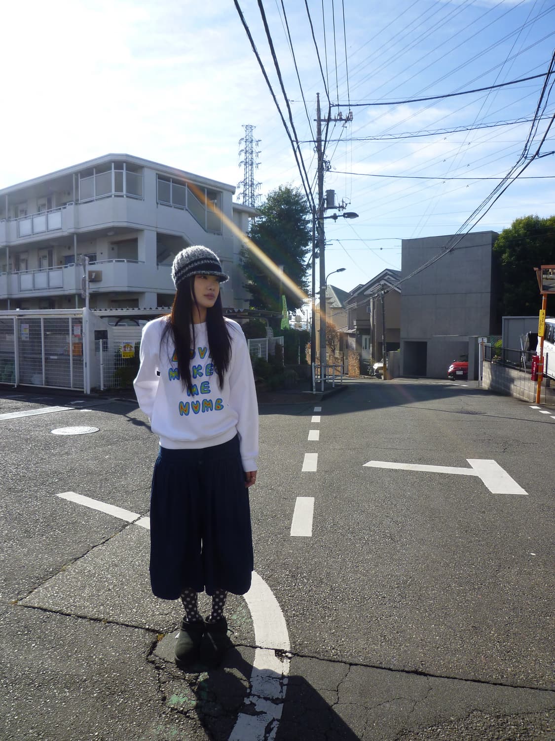 numb sweatshirt white XL 상품이미지2