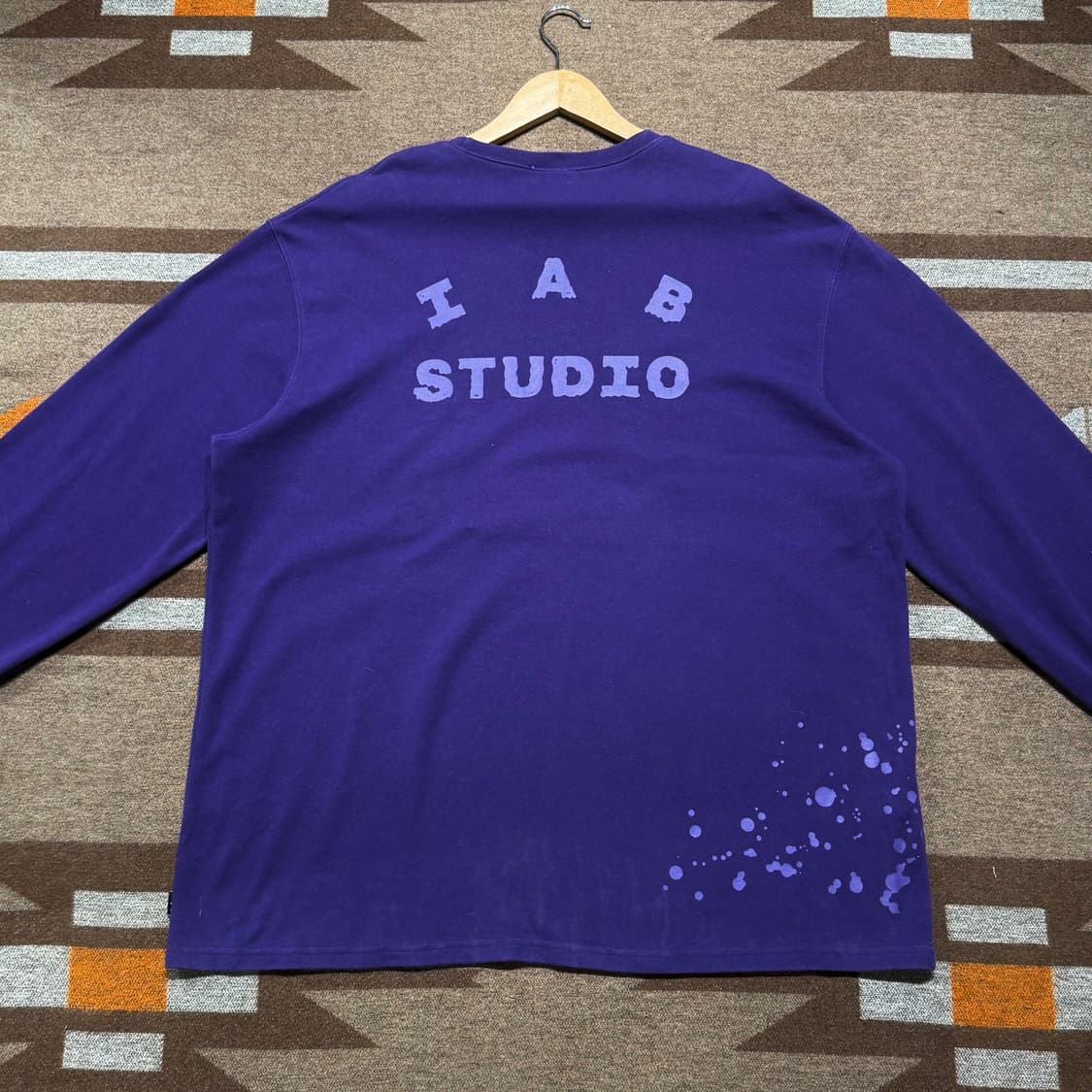 아이앱스튜디오 퍼플 페인팅 롱슬리브 XXL 상품이미지6