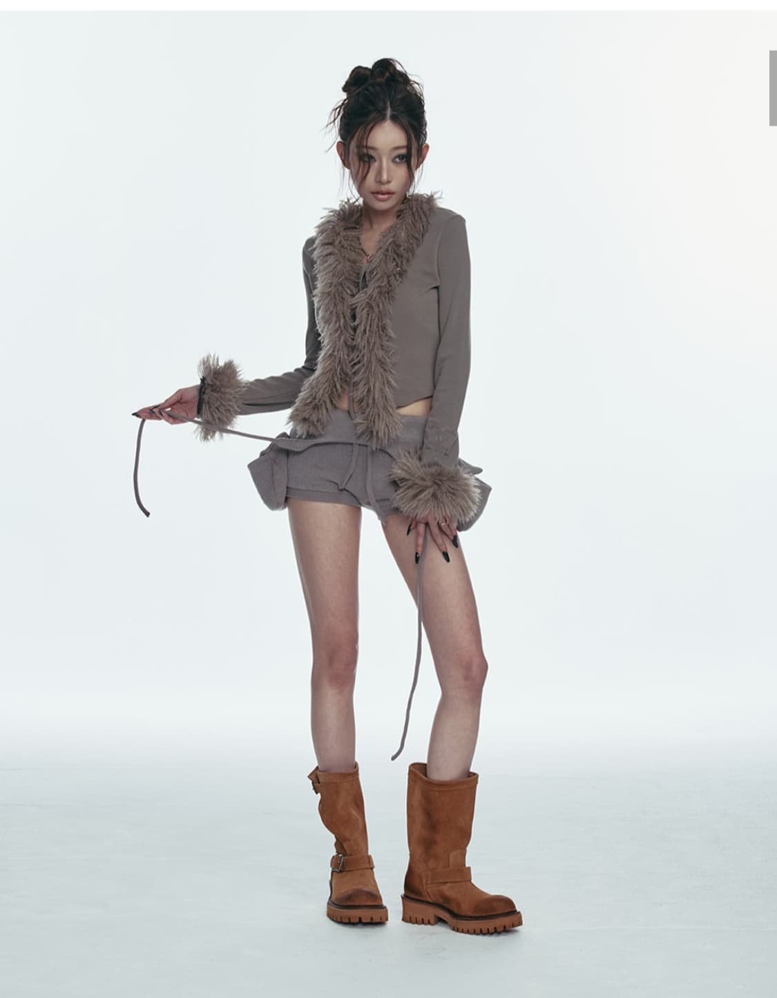 BOLD LOGO POCKET KNIT SHORTS_BROWN 상품이미지1