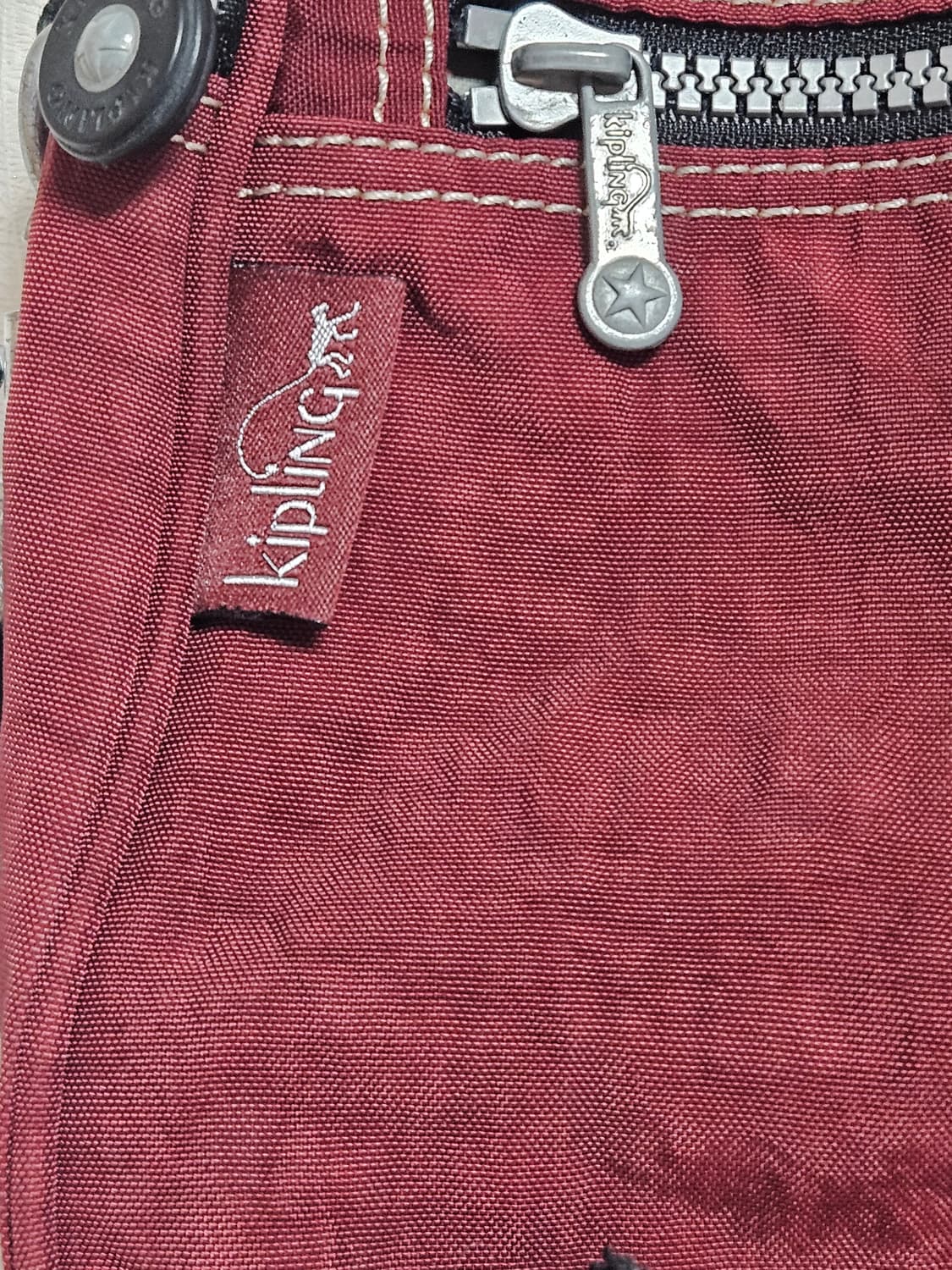 키플링 가방 크로스백/버건디 와인컬러 상품이미지6