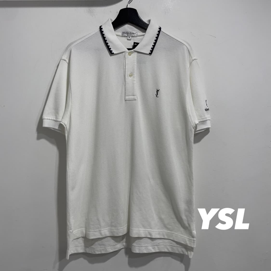 입생로랑 베이직 카라 반팔티셔츠 상품이미지1