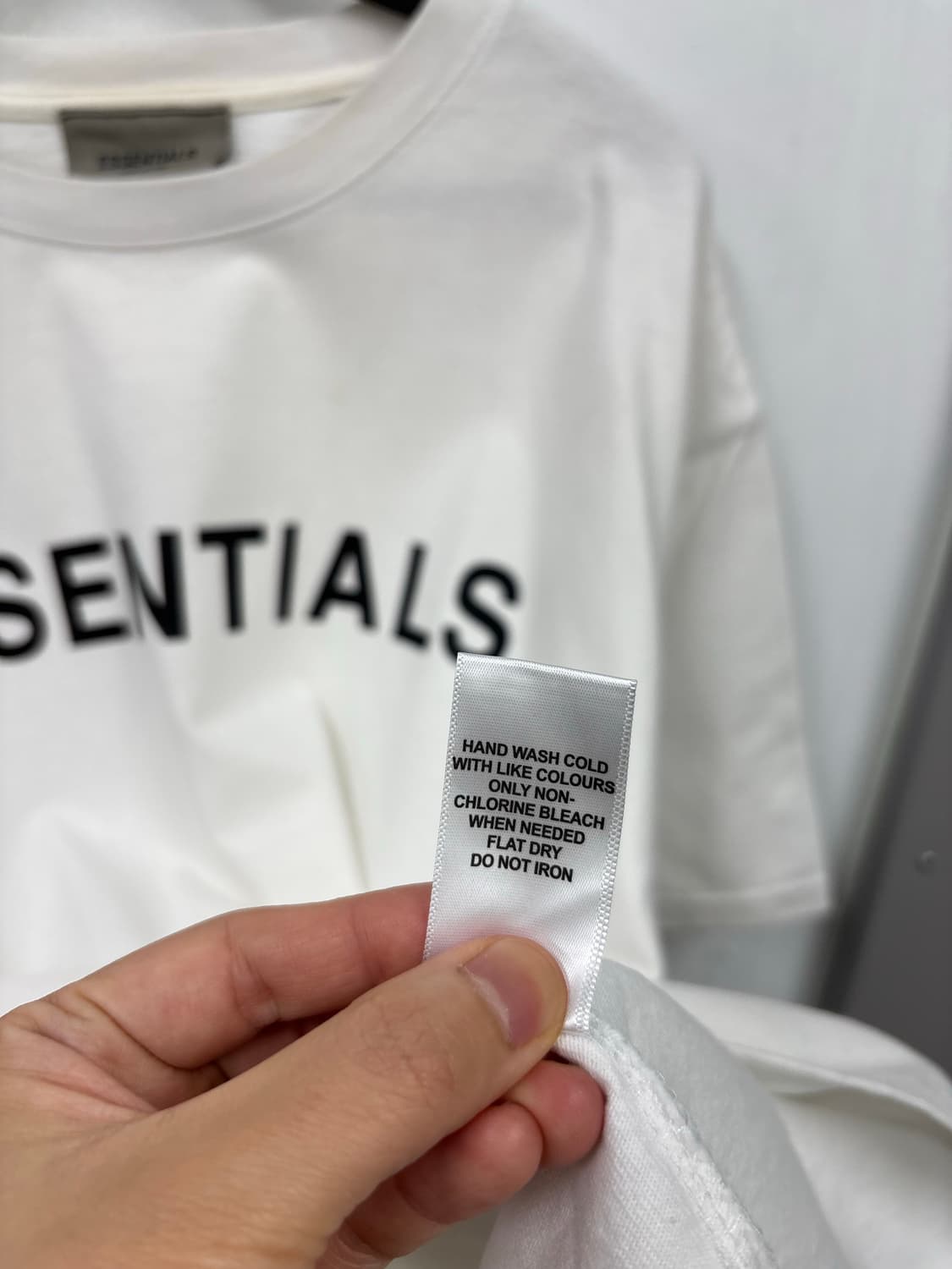 피어오브갓 에센셜 반팔티     상품이미지5