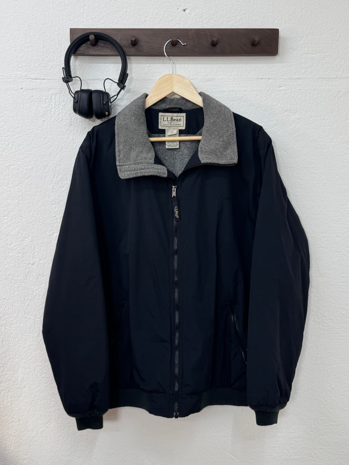 엘엘빈 웜업 자켓 블랙(O1) 상품이미지1