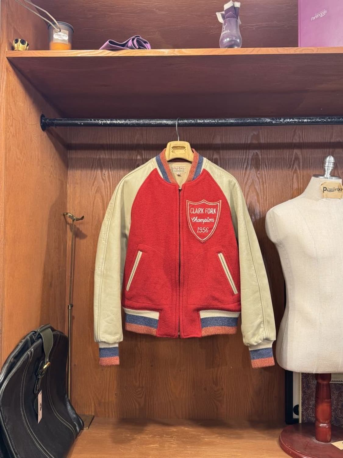 스타일아이즈 바시티 자켓 상품이미지1