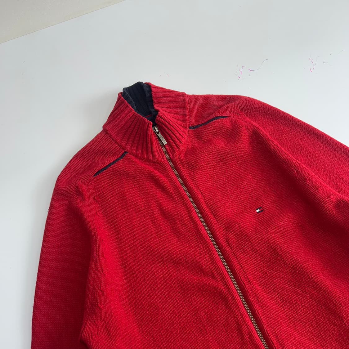 Tommy hilfiger 타미힐피거 2-way 레드 니트 집업 상품이미지4