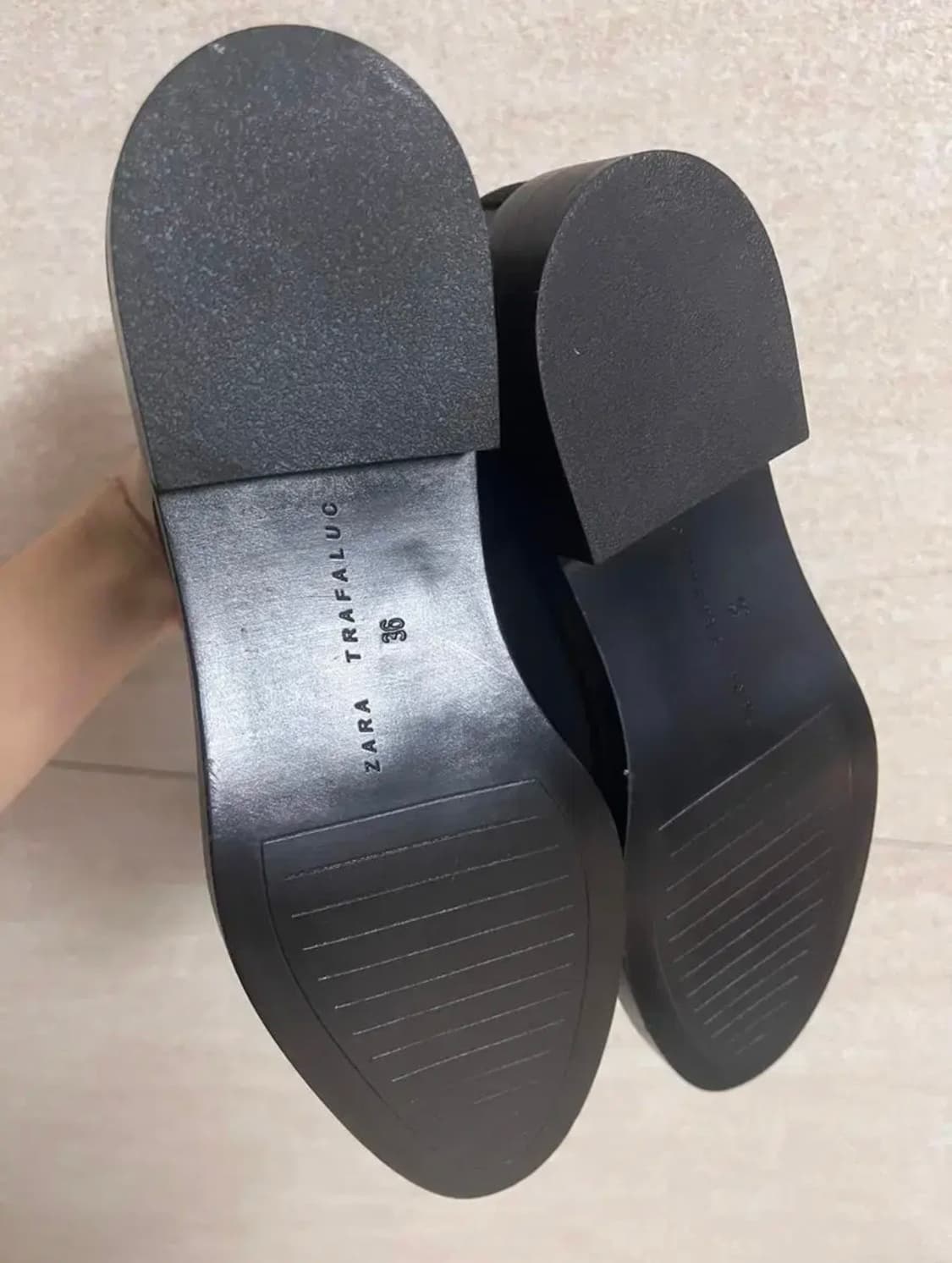 [ZARA] 버클 앵클 부츠 (착샷) 상품이미지5