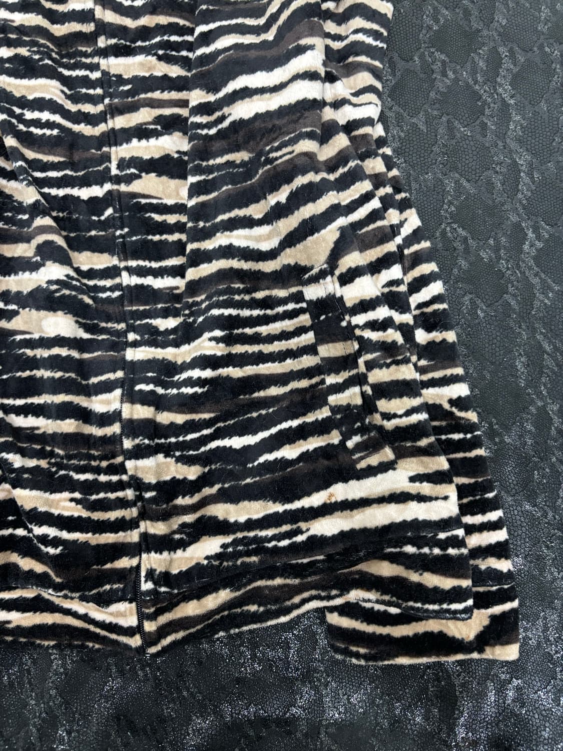“Kim rogers” Zebra Pattern zip Up 상품이미지6