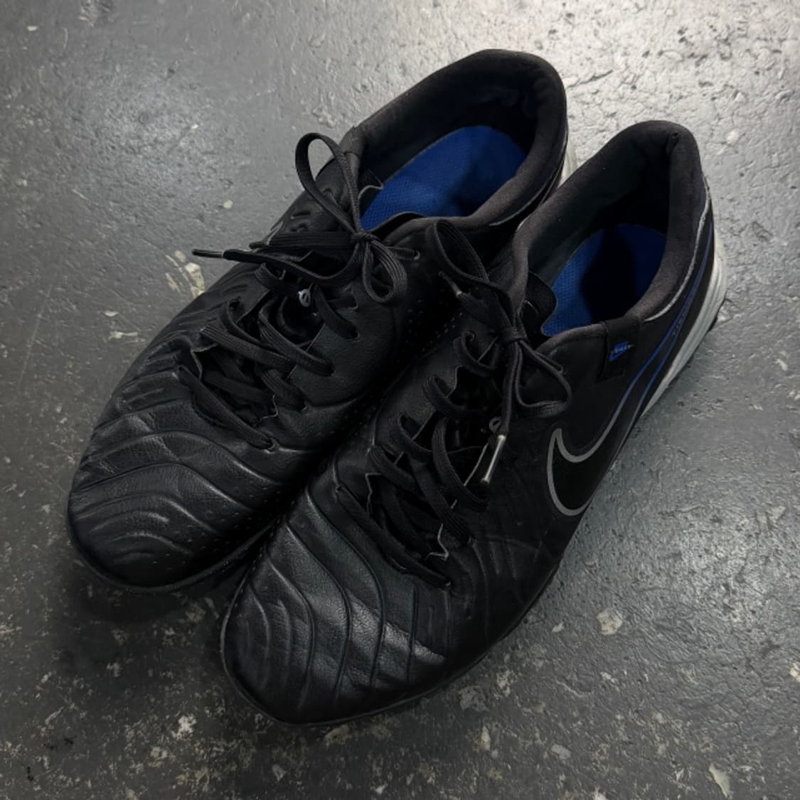 275 나이키 티엠포 10 레전드 풋살화  상품이미지3