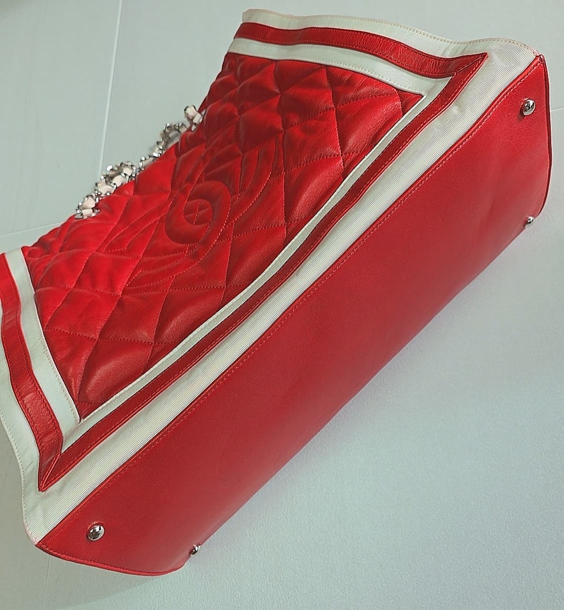 샤넬 한정판 쇼퍼백 상품이미지5