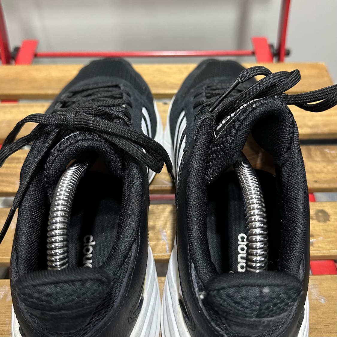 245) 아디다스 운동화 여성 여자 신발 90s 밸러션 블랙 화이트 상품이미지5