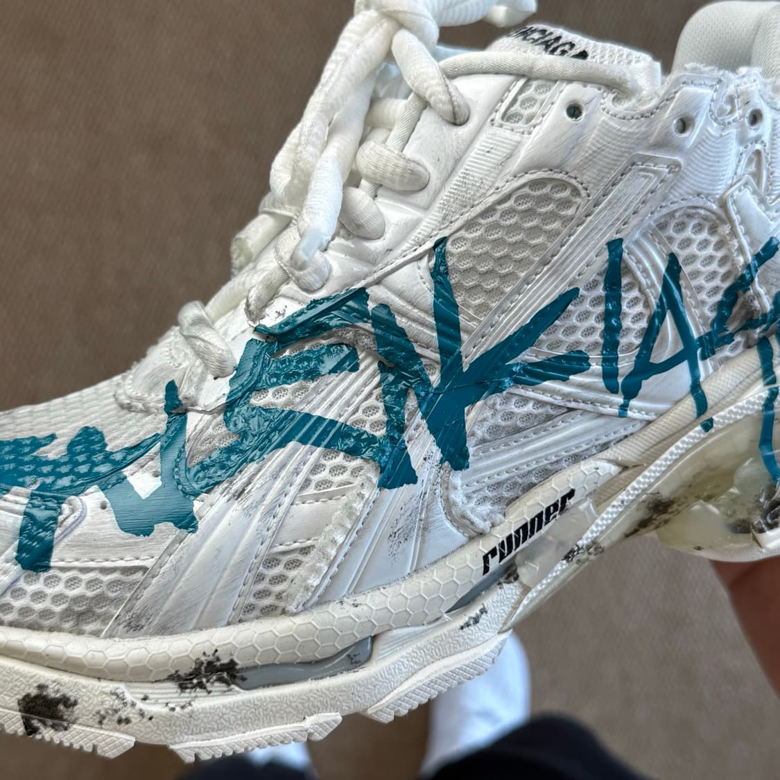 발렌시아가 Runner 상품이미지4