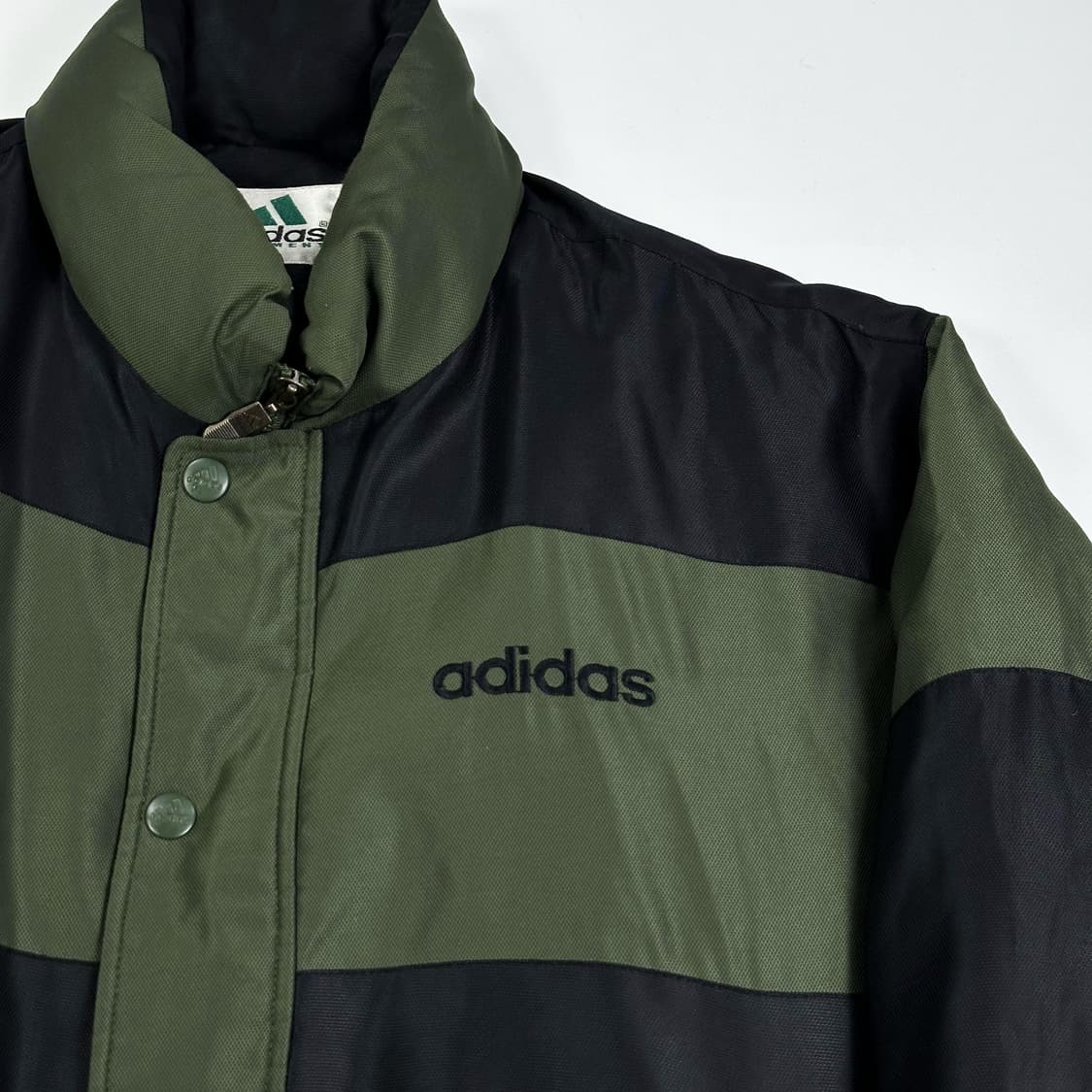 00s 아디다스 올드스쿨 푸퍼 패딩 카키 L 상품이미지3