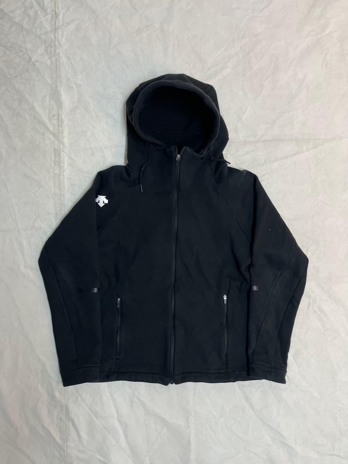 데상트 후드집업  상품이미지1