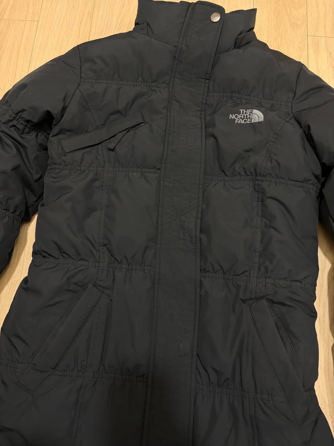 노스페이스 일본판 셔링 다운패딩 M 상품이미지4