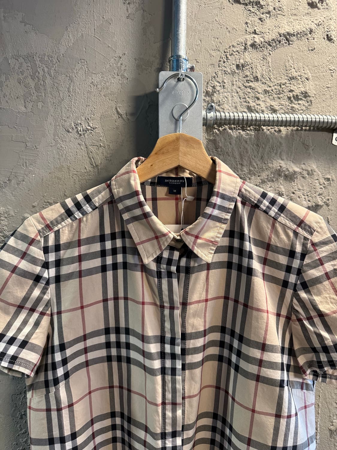 M 버버리 BURBERRY 런던 노바체크 반팔 셔츠 베이지 상품이미지4