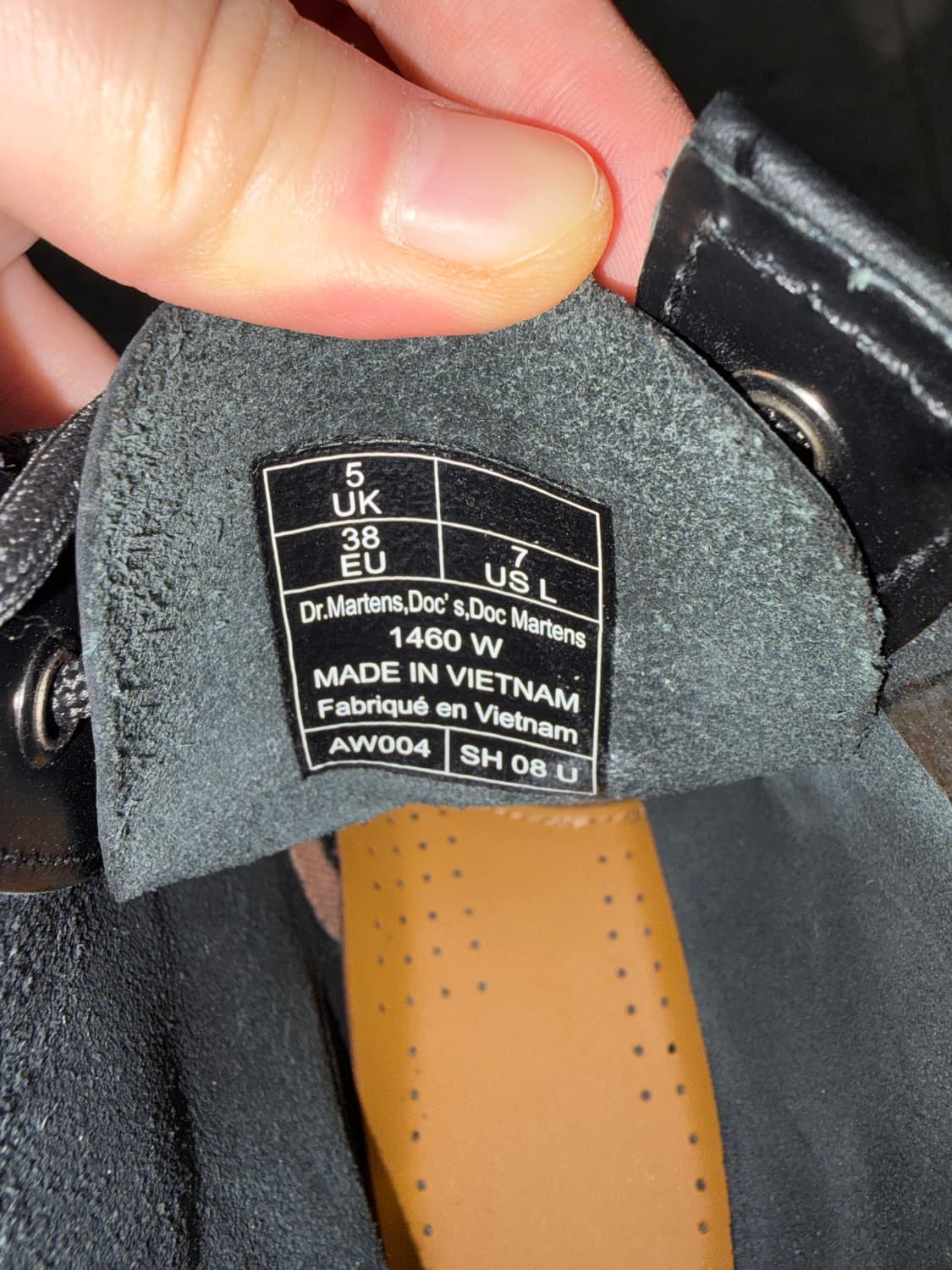 (W) 닥터마틴 1460 스무스 레더 레이스업 부츠 블랙 8홀 상품이미지6