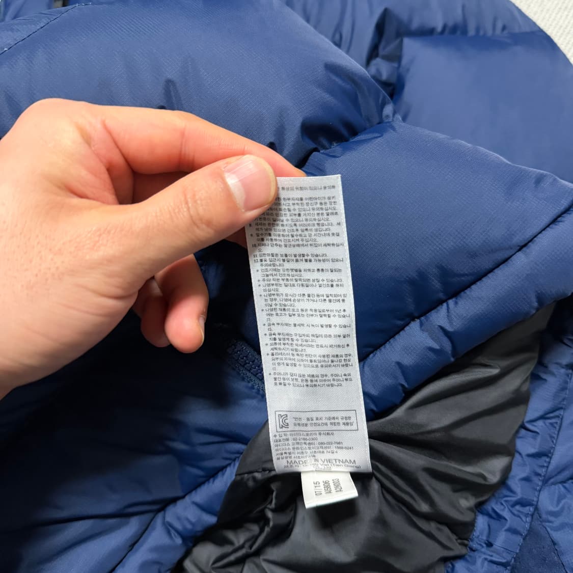 아디다스 다운 패딩 자켓 상품이미지4