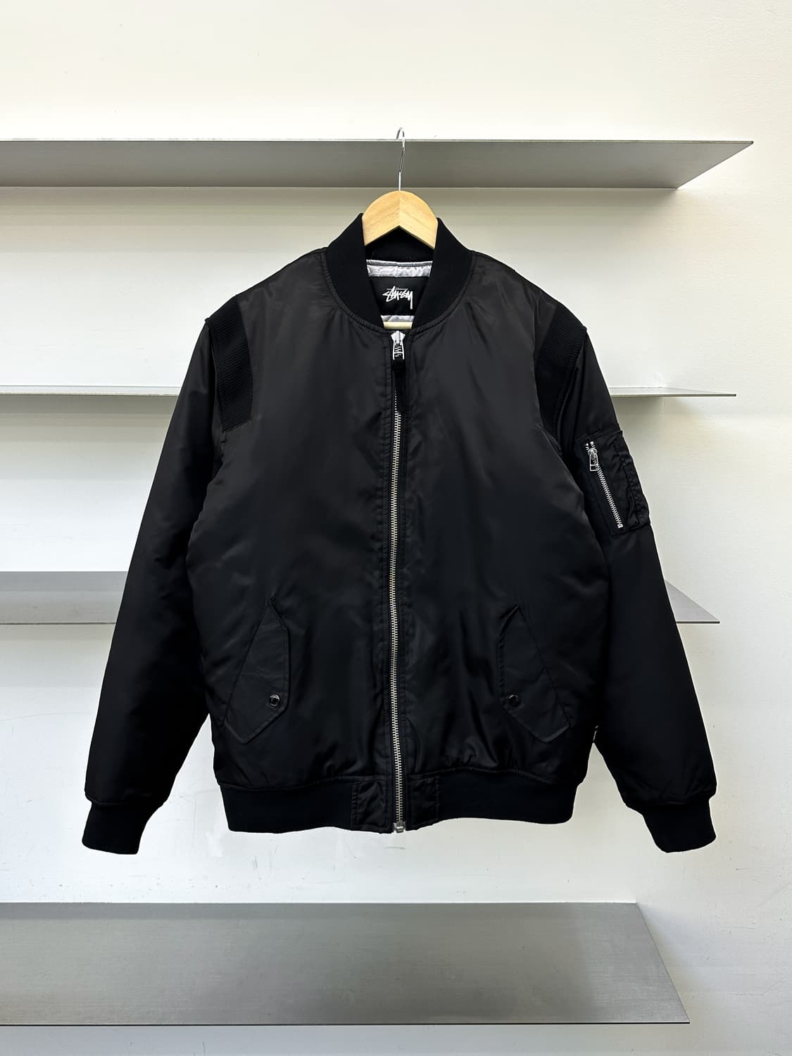 스투시 ma-1 봄버 자켓 상품이미지1