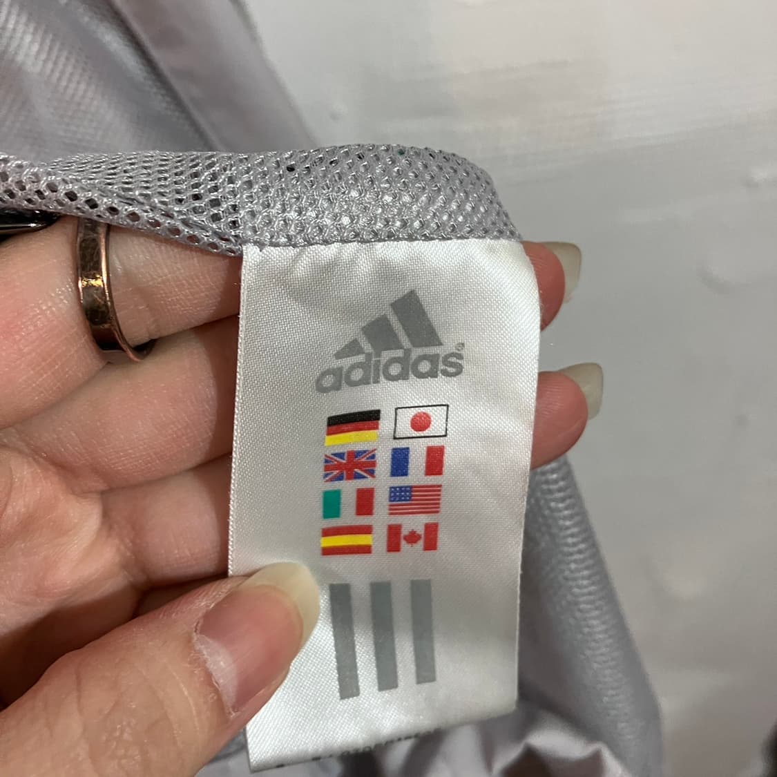 아디다스 올드스쿨 바람막이 상품이미지6