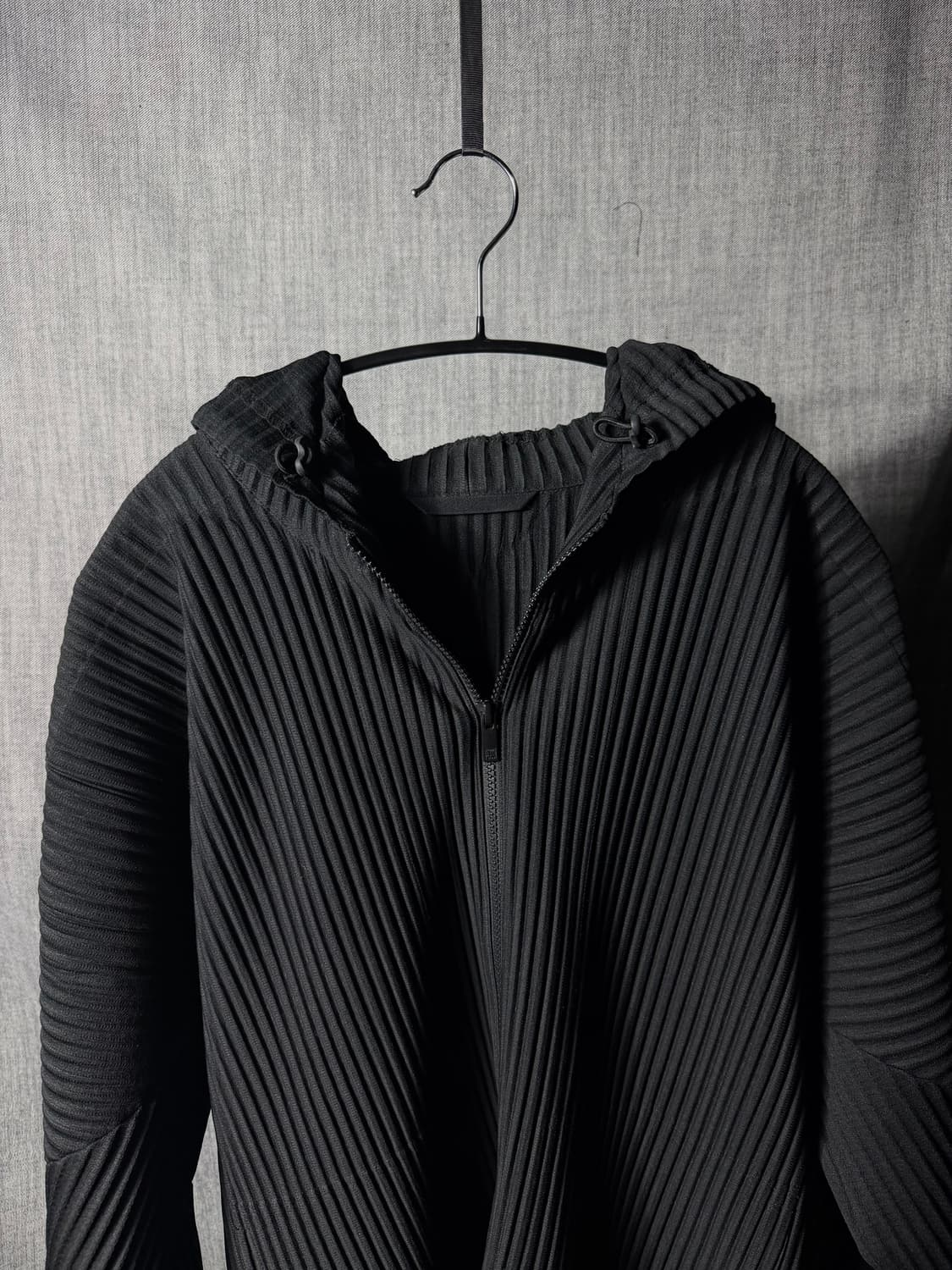 이세이미야케 옴므플리세 후드집업 상품이미지3