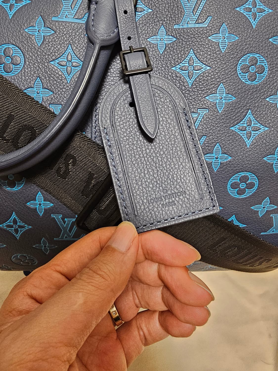 루이비통 키폴50 올레더 쉐도우 리버블루 신형 상품이미지10